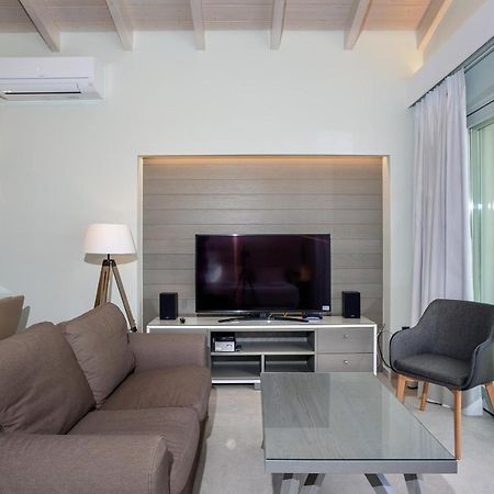 Paxos Luxury Living Junior Suites Гайос Экстерьер фото