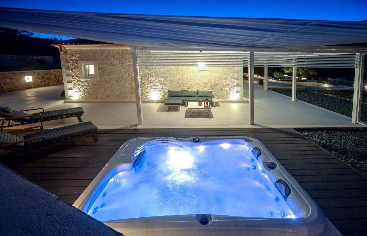 Paxos Luxury Living Junior Suites Гайос Экстерьер фото