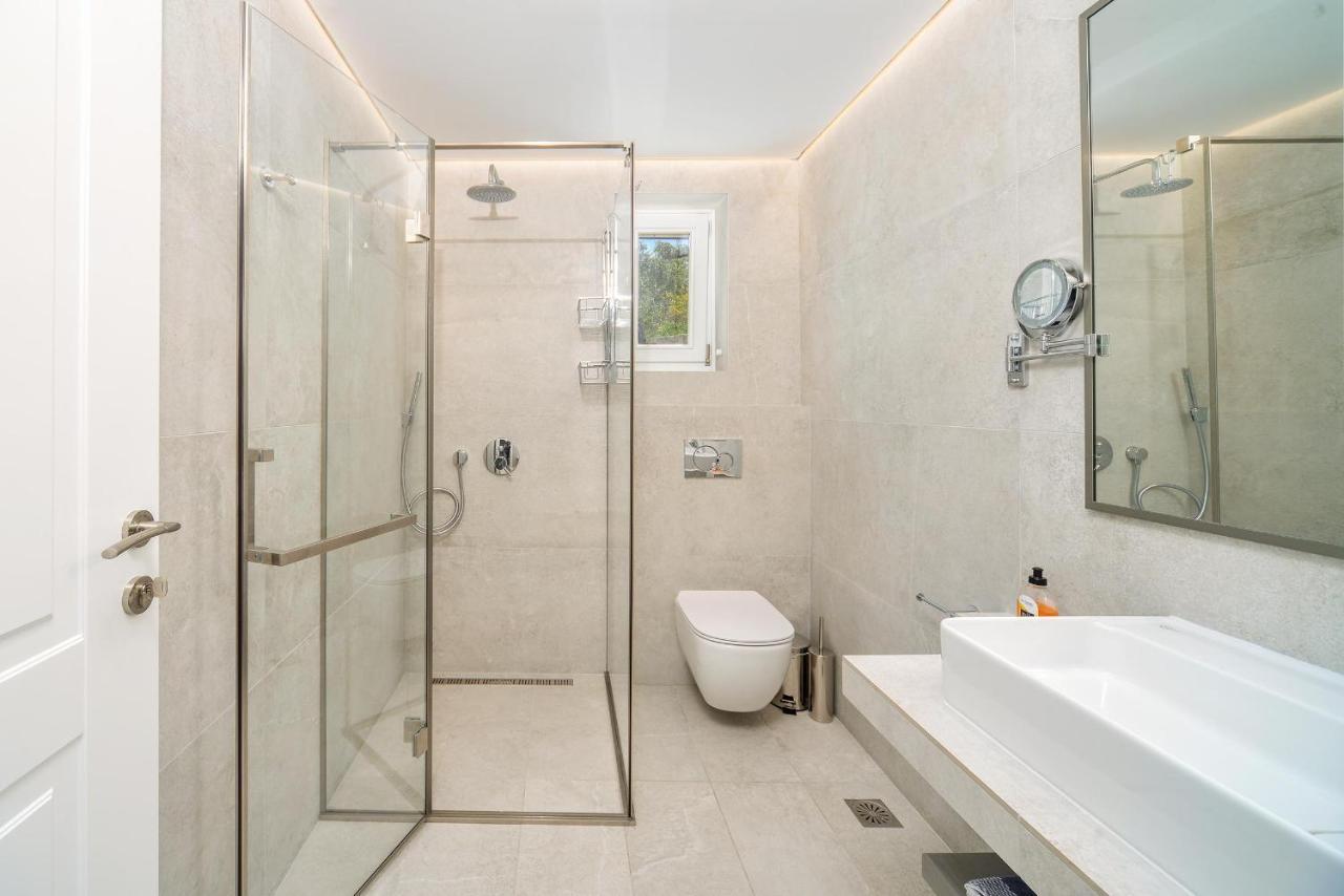 Paxos Luxury Living Junior Suites Гайос Экстерьер фото