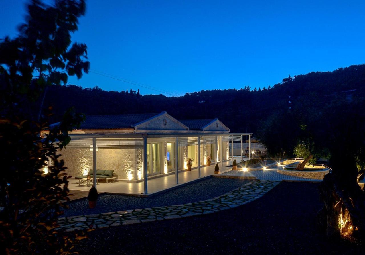 Paxos Luxury Living Junior Suites Гайос Экстерьер фото